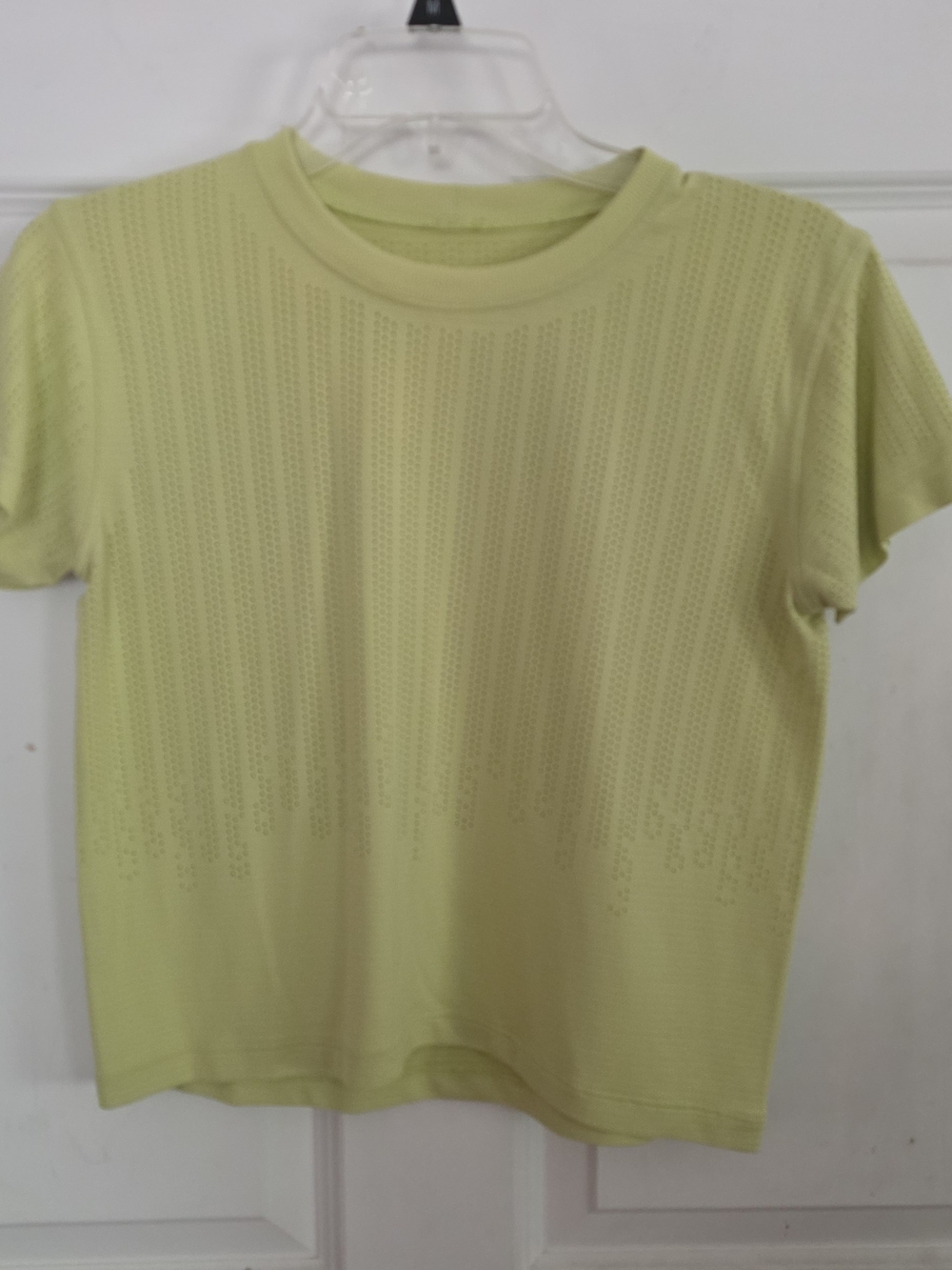 Lululemon Light Greenish Yellow Top